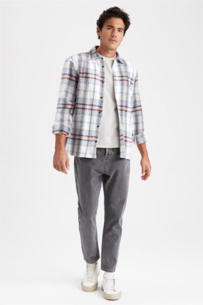 Рубашка стандартного кроя в клетку