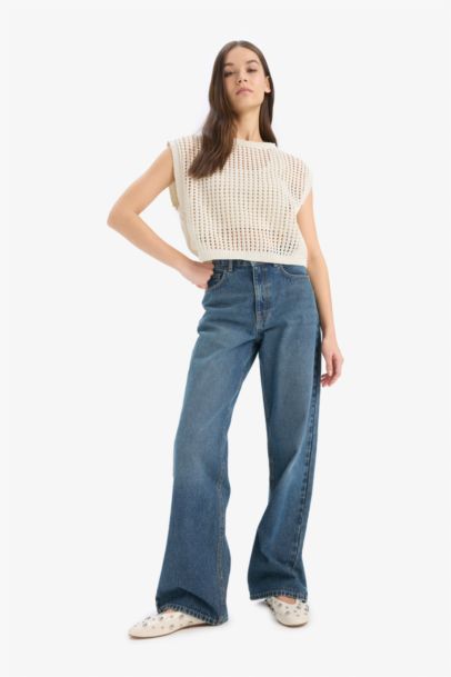 Укороченный вязаный жилет из хлопка с узором