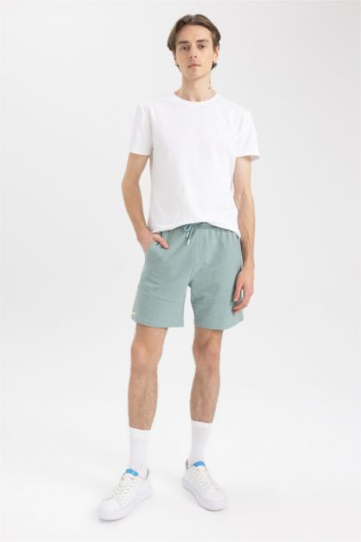 Slim Fit Slim Leg Shorts