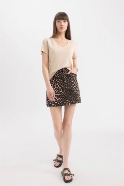 Regular Fit V Neck Basic Short Sleeve T-Shirt