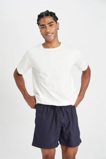 شورت بحر قصير ببطانة شبكية