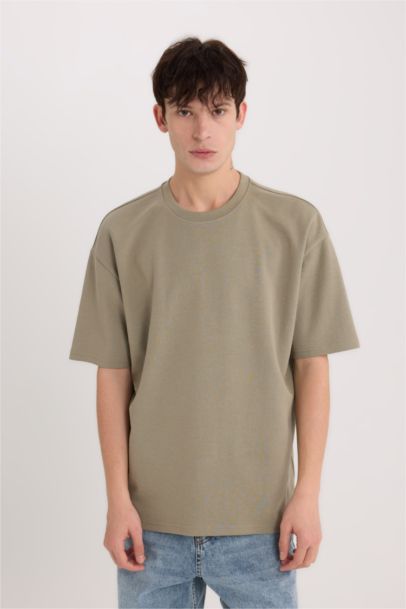 Oversize Fit Crew Neck Short Sleeve T-Shirt