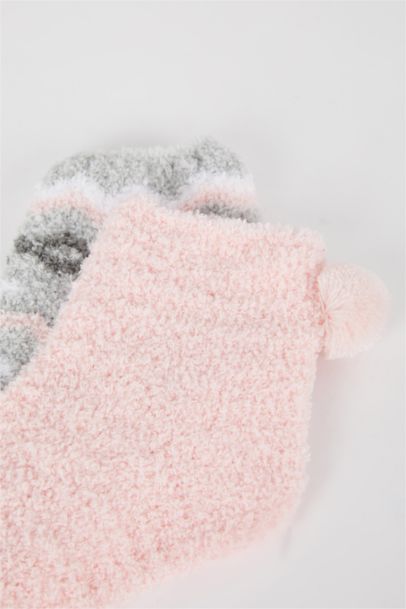 جوارب منزلي من قطعتين