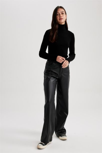 Slım Fıt Balıkçı Yaka Triko Kazak