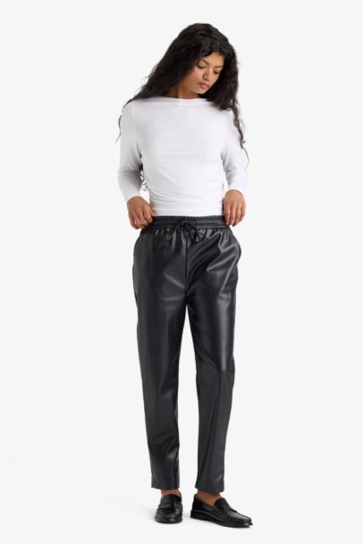 Pantalon taille haute avec poches Coupe jogger fit