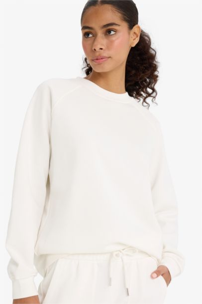 Oversize Fit Basic Sweatshirt