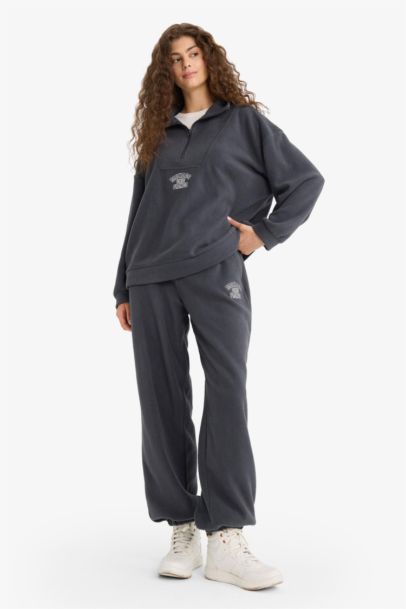 Standard Fit Fleece Trousers