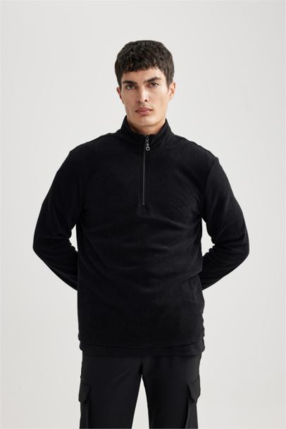 Siyah Tüylenme Yapmayan Soğuk Geçirmez Regular Fit Dik Yaka Fermuarlı Polar Sweatshirt