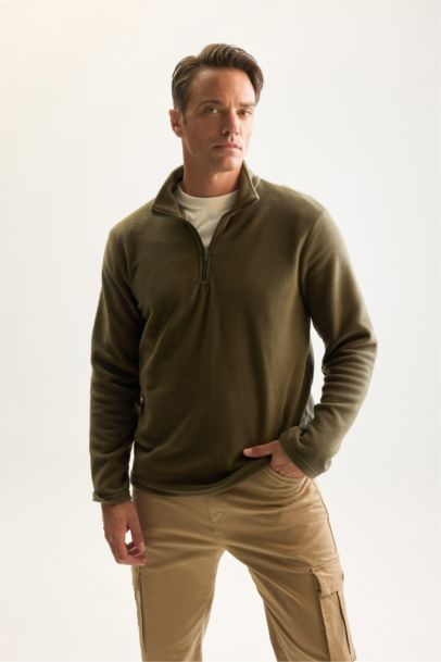 Haki Tüylenme Yapmayan Soğuk Geçirmez Regular Fit Dik Yaka Fermuarlı Polar Sweatshirt
