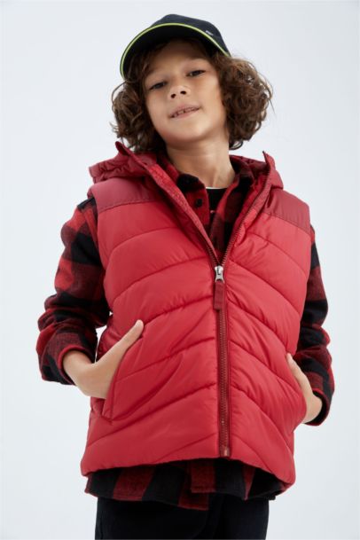 Boy Water Repellent Hooded Vest