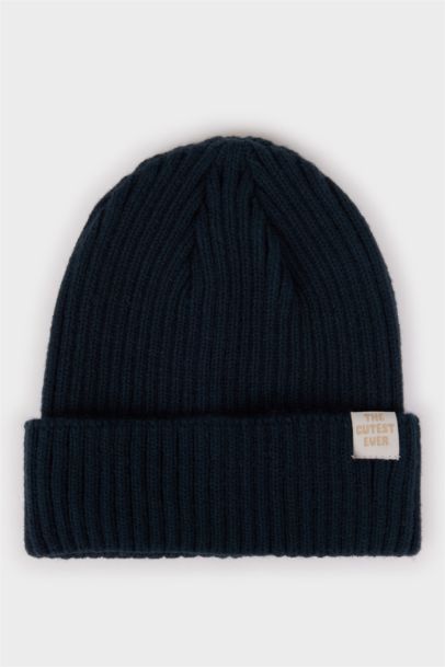 Dokuma Etiketli Triko Bere Erkek Bebek