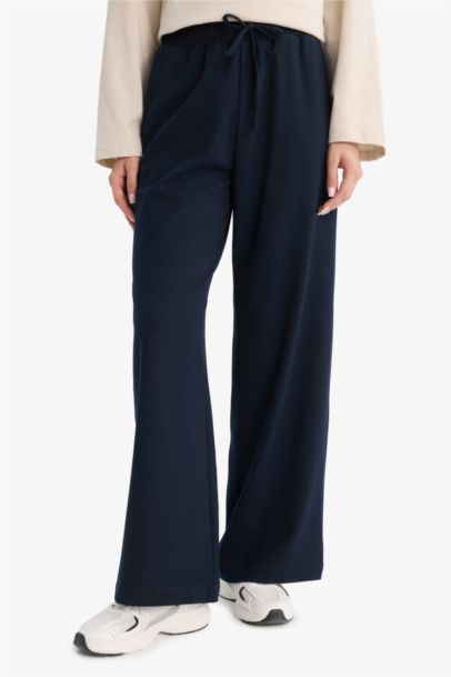 بنطلون وايد ليج برجل واسع