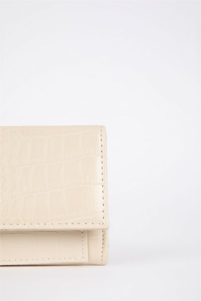 محفظة جلد صناعي