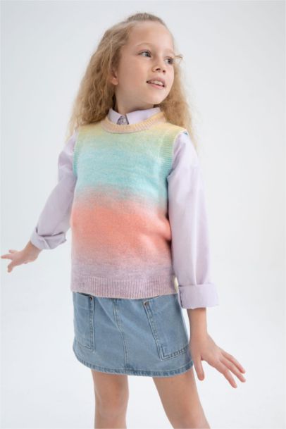 Свитер стандартного кроя для девочек