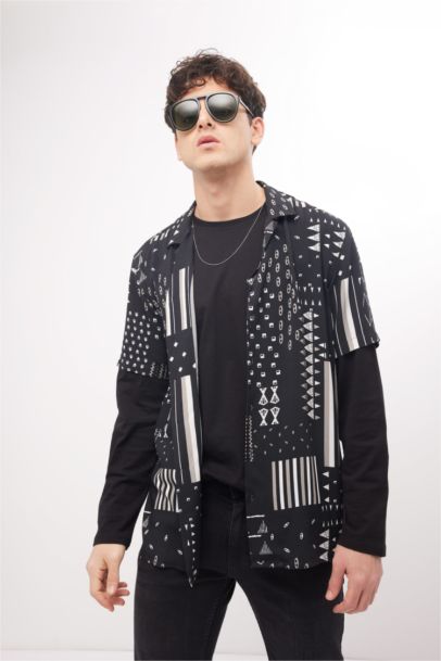 Regular Fit Resort Collar Printed Viscose Short Sleeve Shirt