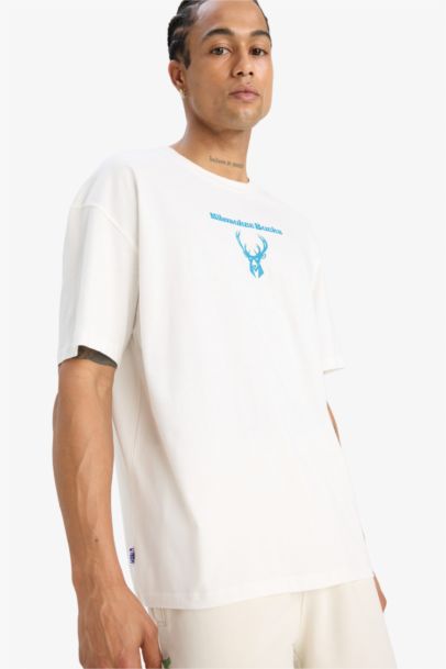 Oversized Wide Fit Crew Neck Back Printed Short Sleeve T-Shirt