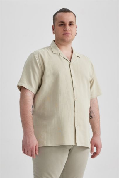 Regular Fit High Collar Short Sleeve Shirt