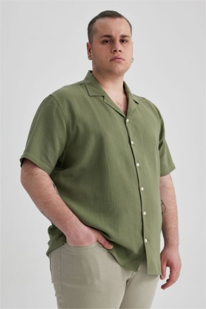 Regular Fit High Collar Short Sleeve Shirt