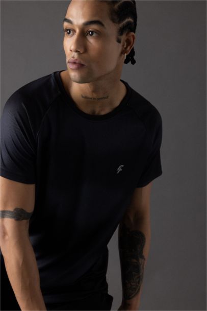 DeFactoFit Slim Fit Crew Neck Patterned Heavy Fabric T-Shirt