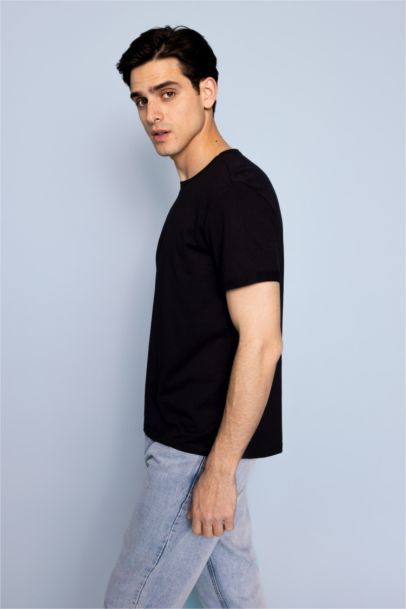 Regular Fit Crew Neck Basic Short Sleeve T-Shirt