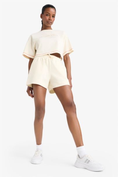 DeFactoFit Standard Fit Sports Short Leg Basic Shorts