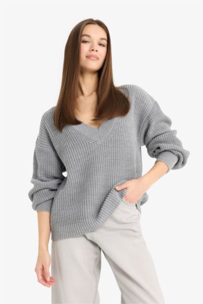 Pull en tricot oversize à col V