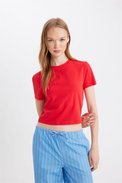 تيشيرت نص كم مضلع سليم فيت