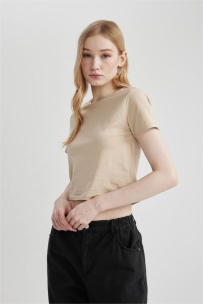 تيشيرت نص كم سليم فيت