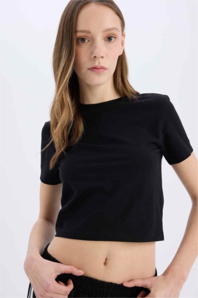 Fitted Short Sleeve T-Shirt