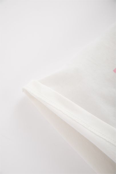 تيشيرت بناتي كم طويل قصة عادية برقبة مستديرة