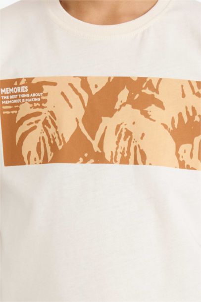 Regular Fit Floral Short Sleeve T-Shirt