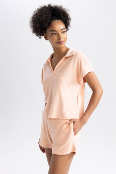 تي شيرت نص كم من قماش المنشفة بياقة بولو