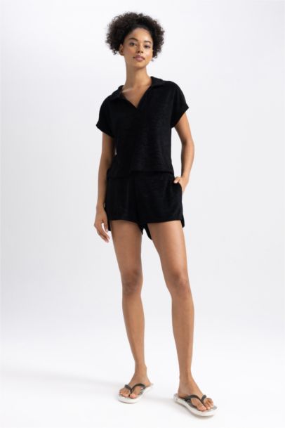 شورت قصة عادية