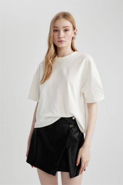 Loose Fit Short Sleeve T-Shirt