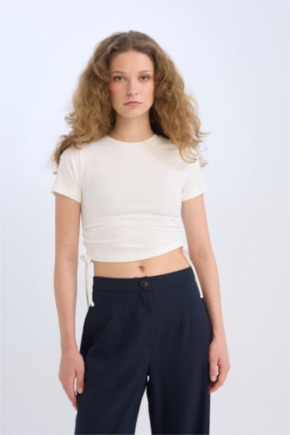 تيشيرت بولو نص كم سليم فيت مضلع