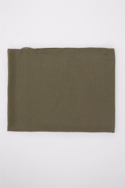 Woman Woven Shawl