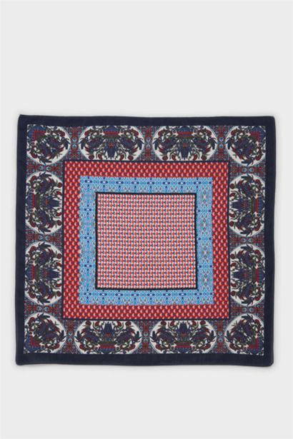 Woman Printed Bandana