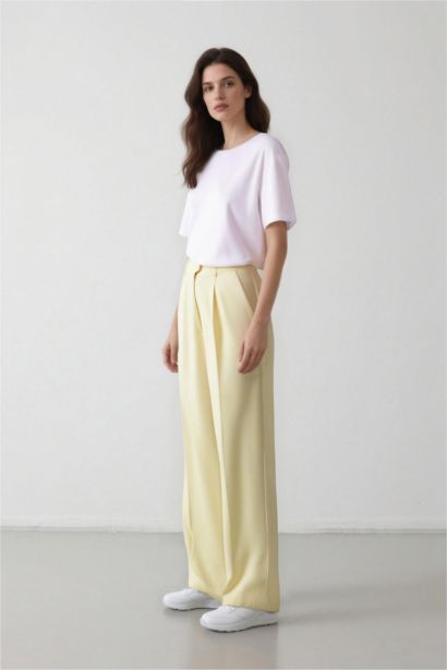 سروال واسع بخصر عالي و جيوب Afra x Defacto