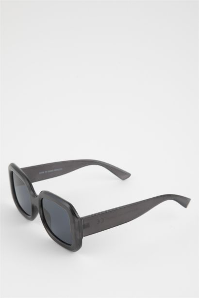 نظارة شمسية نسائي