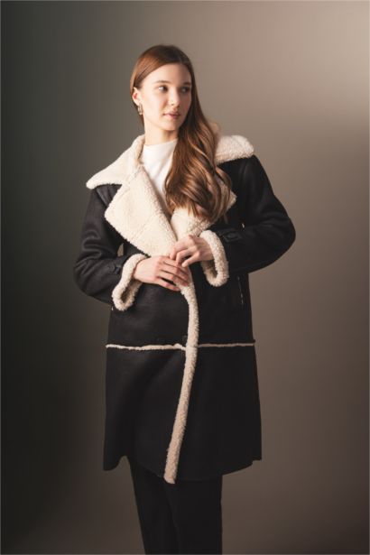 Куртка водоотталкивающая стандартного кроя