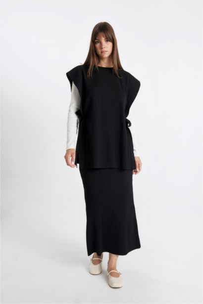 Regular Fit Basic Maxi Skirt