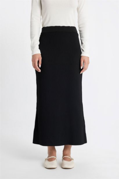 Regular Fit Basic Maxi Skirt