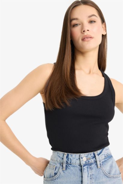 Fitted U-Neck Ribbed Camisole Black Undershirt