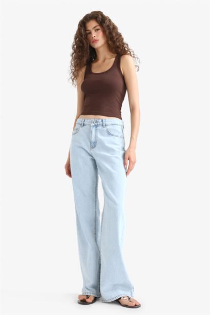 Slim Fit Camisole U Collar Tank Top