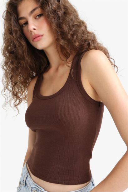 Slim Fit Camisole U Collar Tank Top