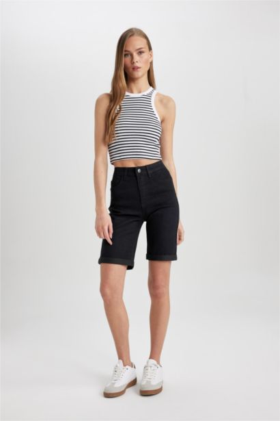 Normal Waist Fold Leg Denim Bermuda