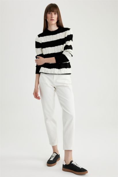 релакс пішімі дөңгелек жаға Пулловер