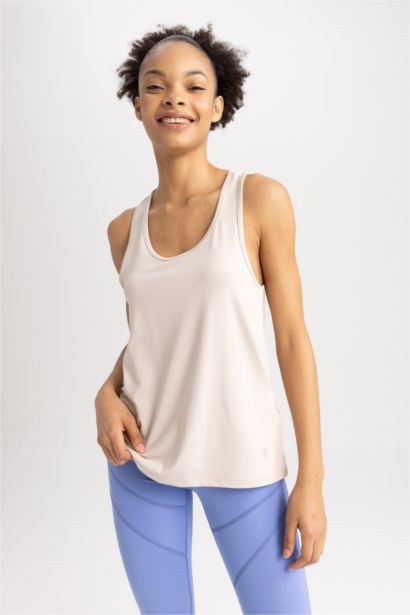 Long Fit Crew Neck Tank Top