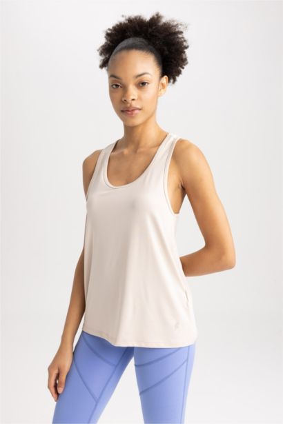 Long Fit Crew Neck Tank Top