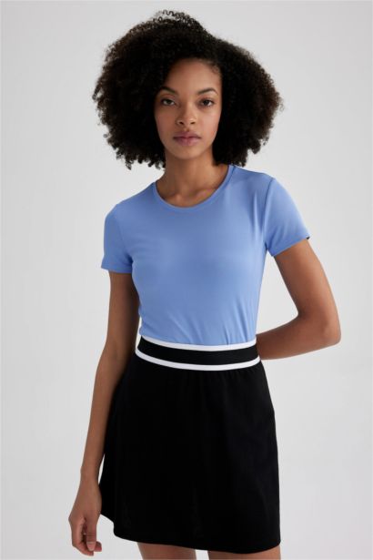 Standard Fit Crew Neck T-Shirt